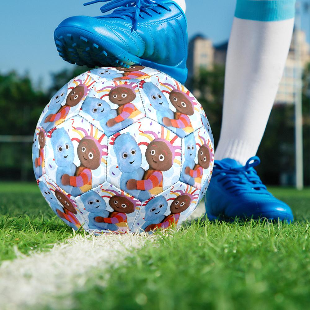 In the Night Garden Theme Size 5 Soccer Ball, Suitable for Both Indoor and Outdoor Matches, a Gift Suitable for Everyone.