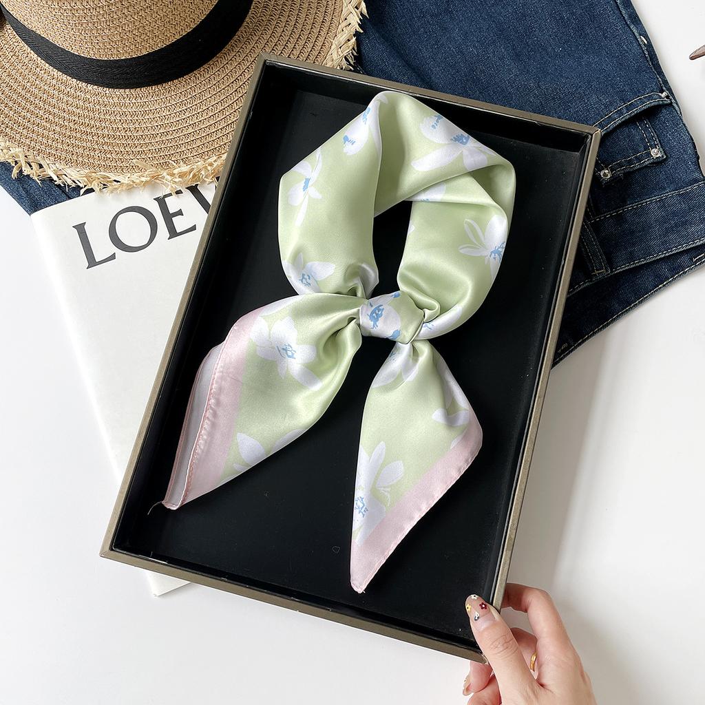 Fresh And Sweet Flower Silk Scarf Square Scarf Women'S Literary And Decorative Headscarf Square Scarf High-End Silk Scarf Thin