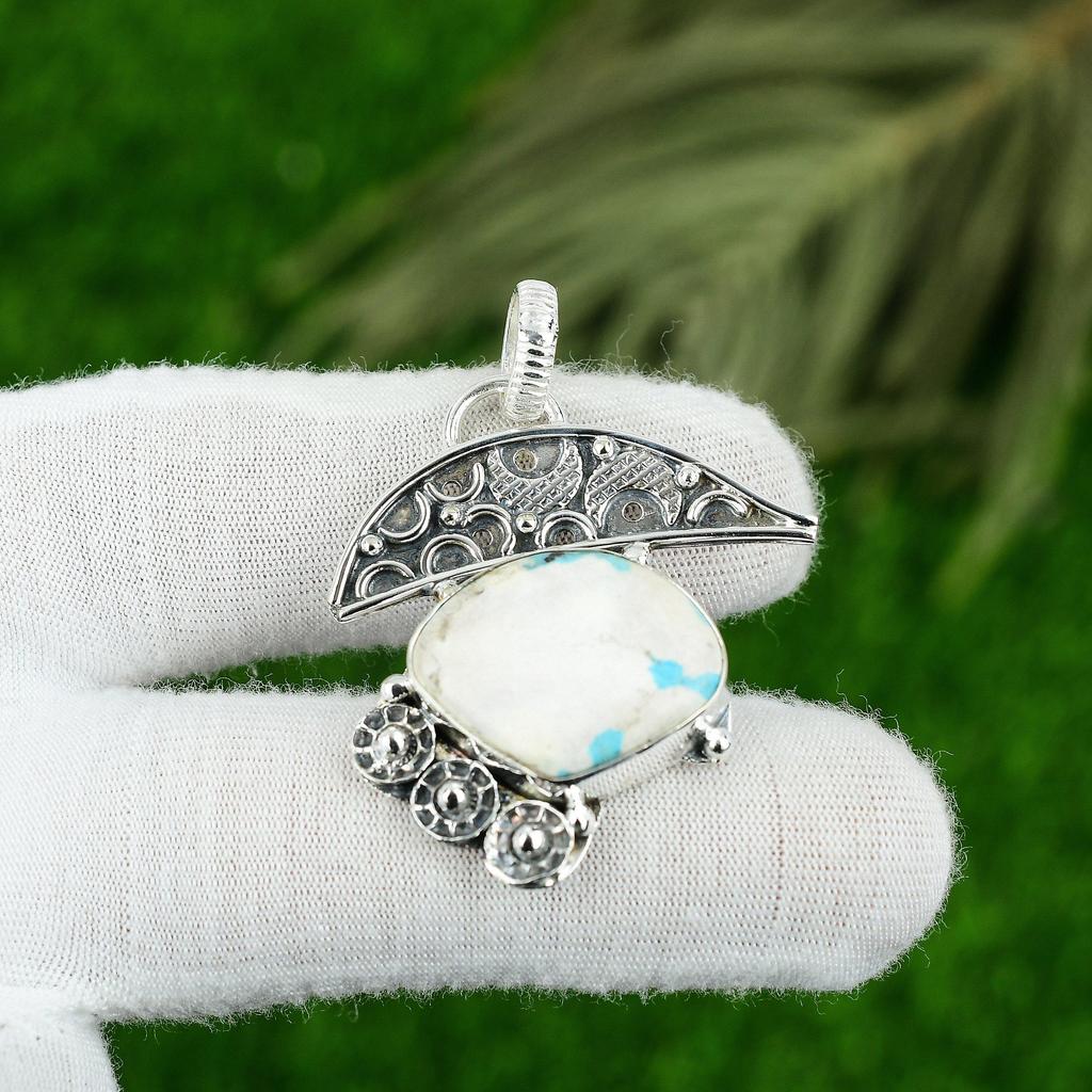 Natural Arizona Turquoise Gemstone Pendant 925 Sterling Silver Indian Jewelry