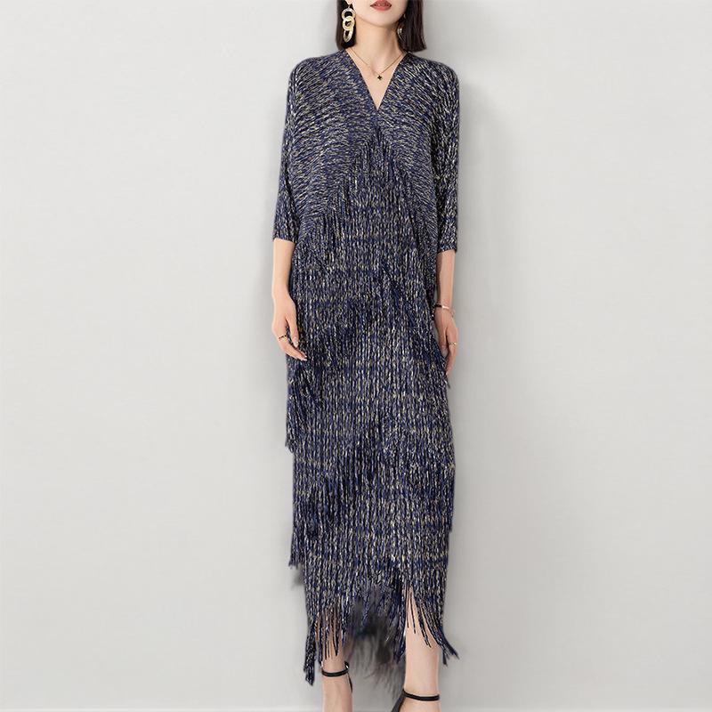 

Весеннее европейское и американское плиссированное макси-платье с кисточками для женщин 2024 One Size чёрный