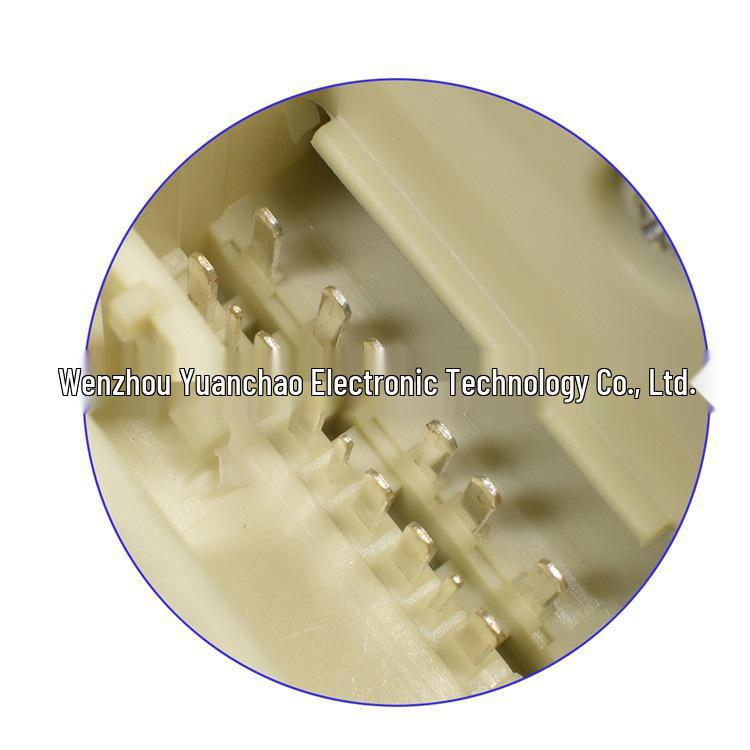 Toyota Camry, RAV4, Highlander, Yaris Power Window Switch 84820-06100