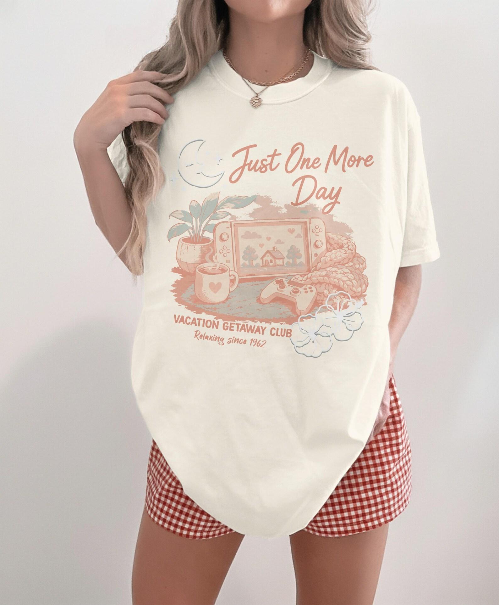 Cozy gamer shirt Cozy gaming T-shirt Stardew Valley lover gift aesthetic gaming tee Retro T-Shirt T-shirt Gamer Girl Dad S