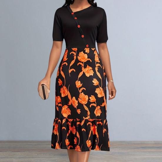 

Женское летнее платье в стиле пэчворк с короткими рукавами и декором, косая плиссированная подол, пуговицы с цветочным принтом, шея трапециевидной формы, высокая S оранжевый