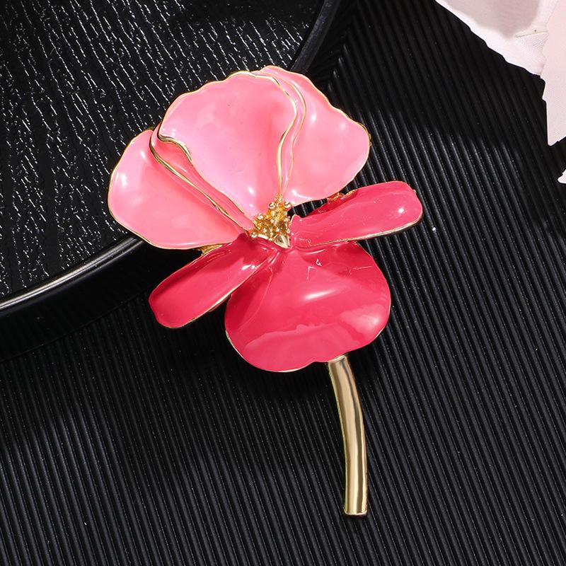 Enamel Craft Three-dimensional Painted Iris Fashion Retro Simple High-end Flower Brooch