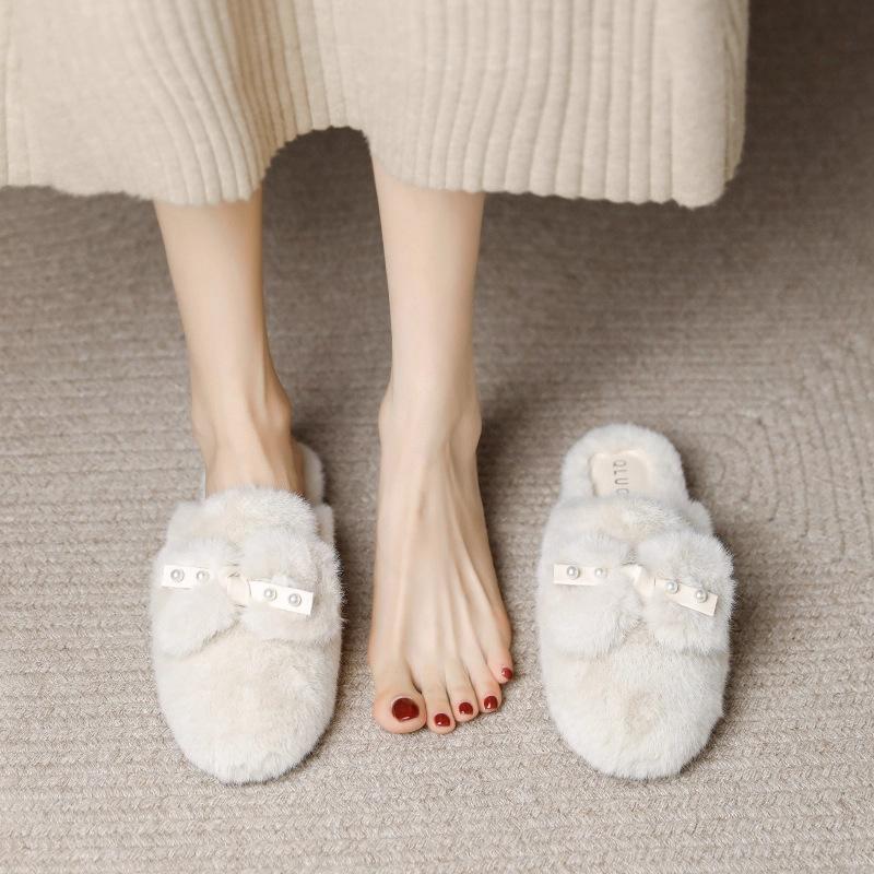 Leather beige fluffy shoes, women wear plush slippers in winter, bag head maternity shoes, soft-soled non-slip cotton shoes