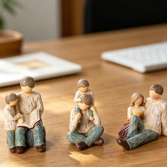 Resin Carving Family Figurine, Mother Father Son Daughter Statue, Hand-Painted Parents Kids Sculpture, Gift for Mother's Day Father's Day