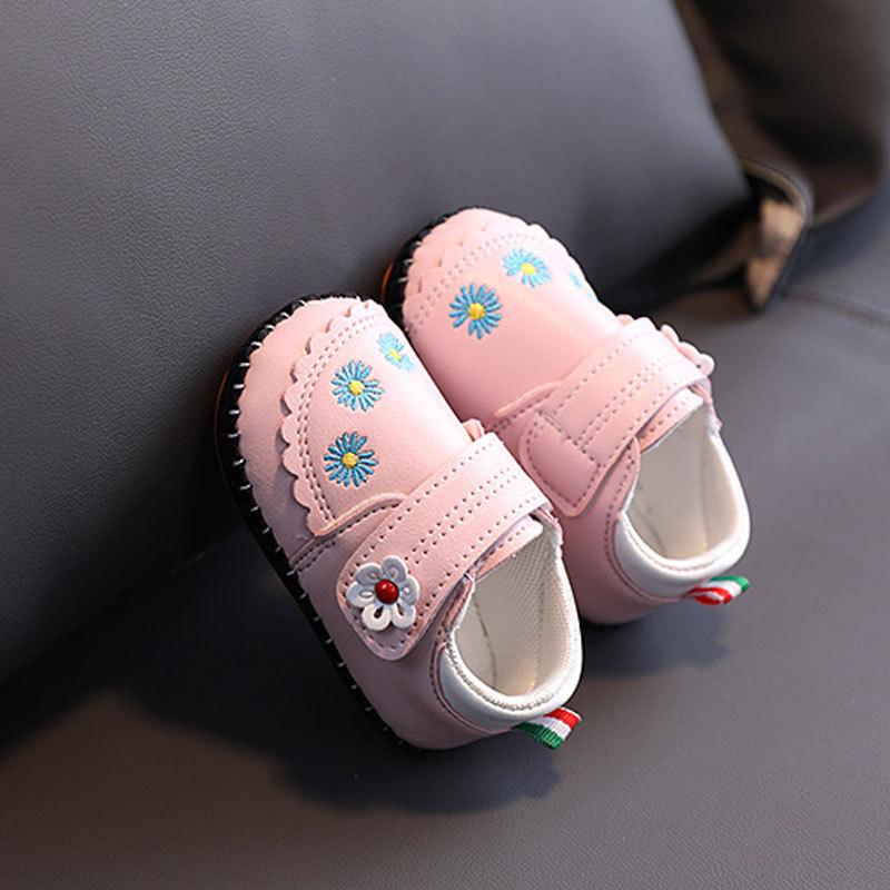 

Baby Spring and Autumn Infant Preschooler Shoes 0 1 1/2 Year Old Cute Girl Baby Flower Small Leather Shoes 18 рожевий