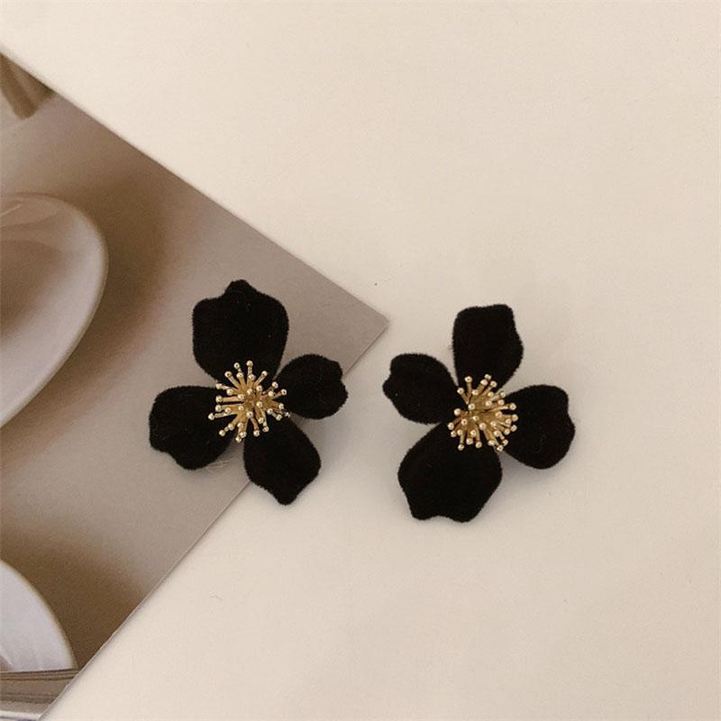 Fashion Red Velvet Geometric Flower Stud Earrings for Women Unusual Earrings Vintage Ear Jewelry Wedding Party Accessories Gifts