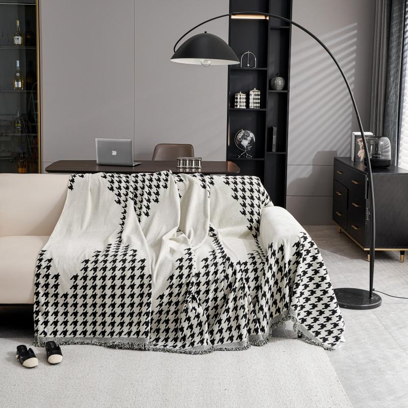 1pcs Sofa Cover Fashion Simple Anti-slip Furniture Protector Machine Washable One Piece Style Mat for Living Room
