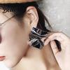 Comfortable Stud Earrings 1 Pair Geometric Irregular Design Metal Shape