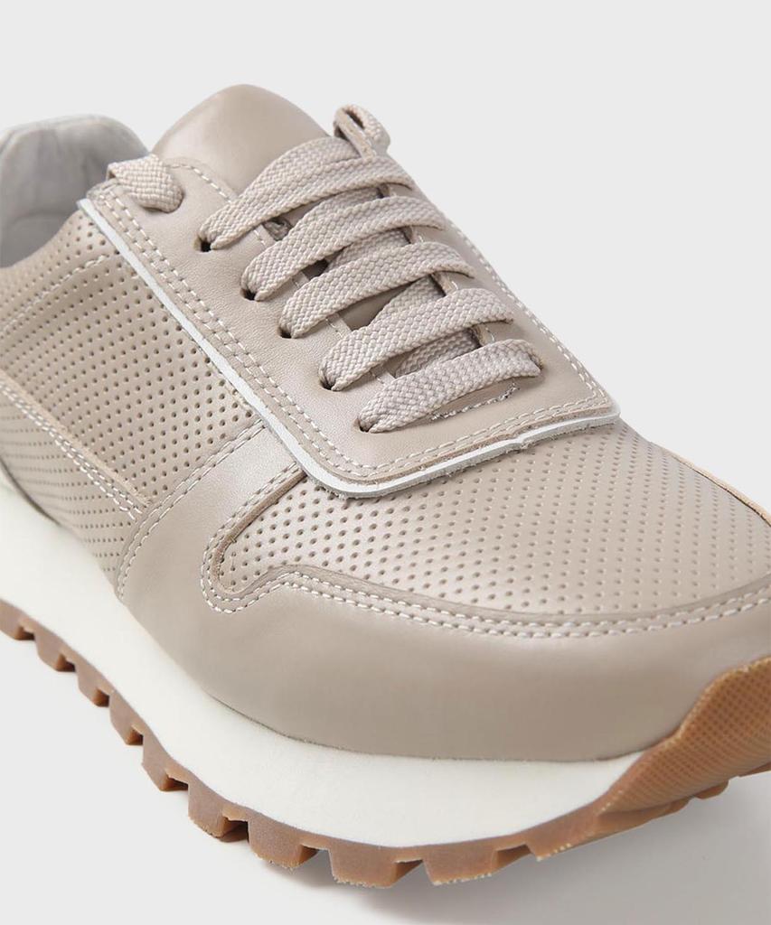 Panicale Beige Training Sneakers