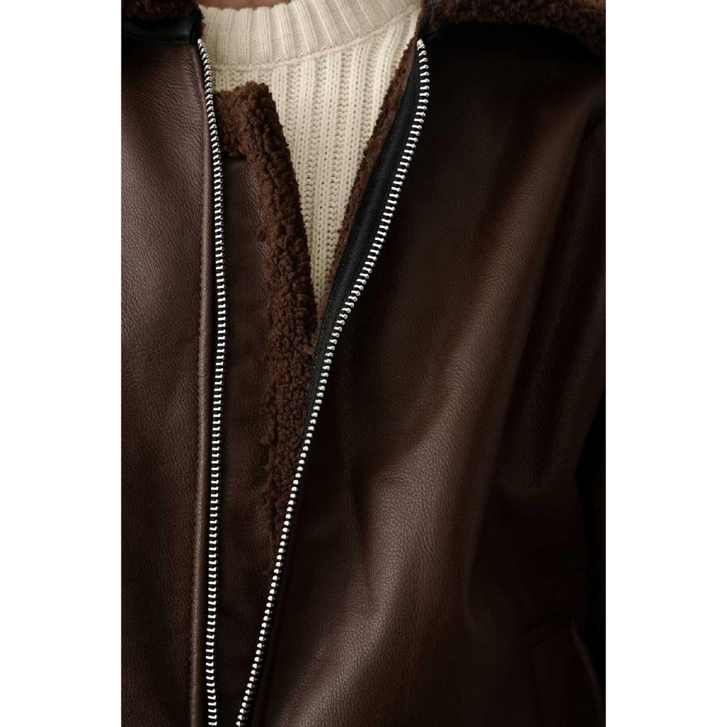 Ledermantel, Kunstleder, Kragen- und Ärmeldetails, Innenpolsterung, dicker Oversized-Schnitt