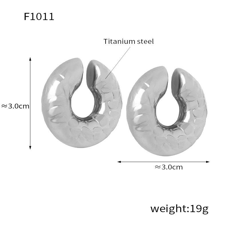 Fashion And Popular Retro Earrings Titanium Steel Plated 18K Gold Weight Color Glaze Ear Clips French Light Luxury Design Earrings Series