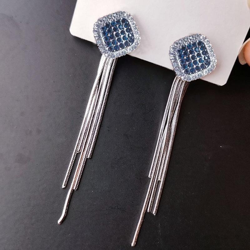 2023 Elegant Square Crystal Tassel Stud Earrings for Women - Retro Hong Kong Style