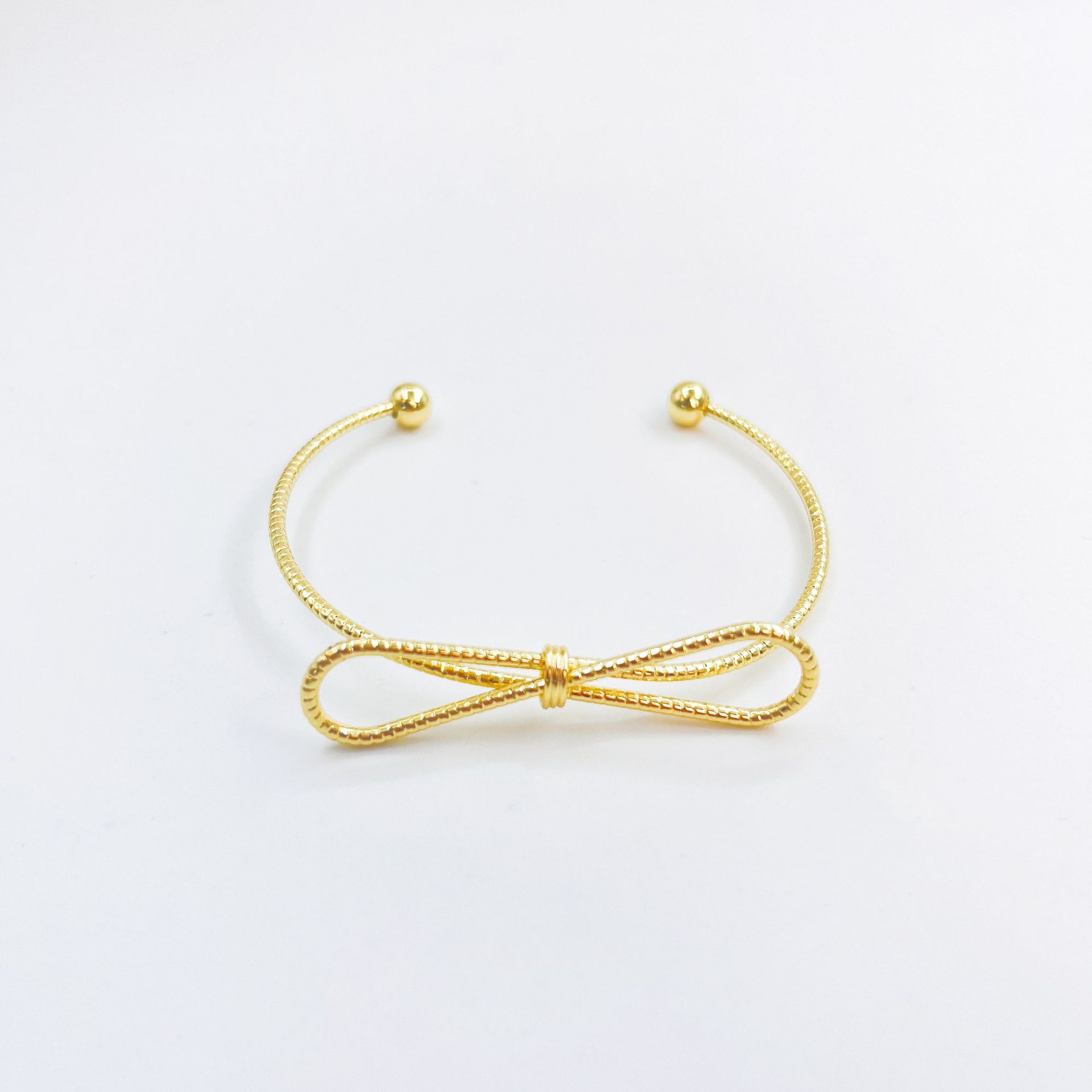 

Свежий и сладкий корейский браслет-бантик с закрученным ремешком, популярные ювелирные изделия для женщин золотой