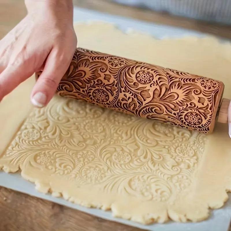 1-5PCS Christmas Snowflake Embossed Rolling Pin Wooden Dough Roller with Laser Cut Paisley Pattern for Holiday Baking