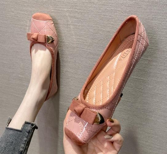 

Модные туфли-дуду с квадратным носком для женщин 2024 новый год высокое качество натуральная кожа мягкая подошва большой размер 41 чёрный