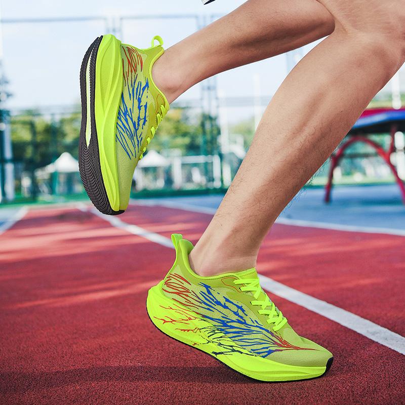 Outdoor Running Shoes Men Lightweight Anti-slip Wear-resistant Casual Shoes Men Lace-up Sports Breathable Walking Shoes Men