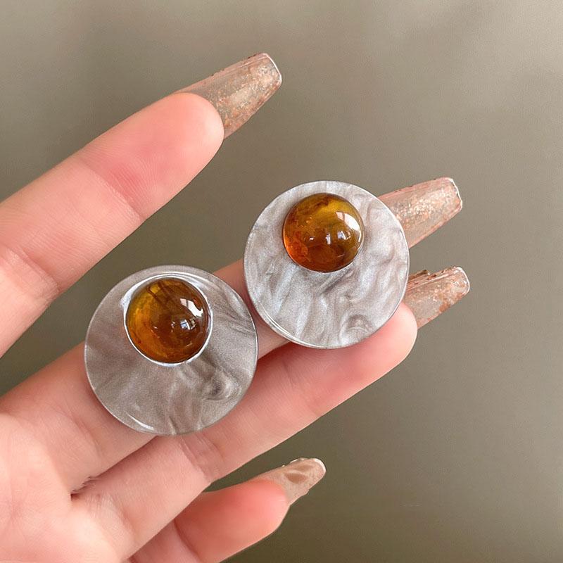 Vintage Brown Moonstone Stud Earrings for Women Fashion Geometric Circular Resin Drop Earrings Daily Party Jewelry Wholesale