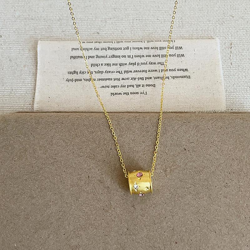 New Chinese Ancient Gold Chubby Fu Ingot Pendant Necklace Women'S Simple Fashion Temperament Versatile Neck Chain Sweater Chain