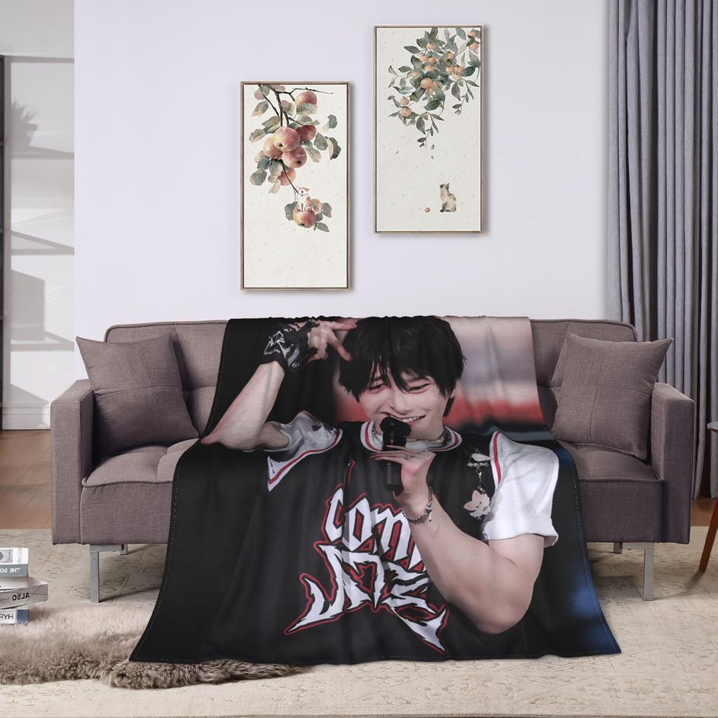 Soft BlanketChildren Camping S-StrayKids I.N Throw Blanket  Flannel Bedspread For Living Room Novelty Sofa Bed Cover