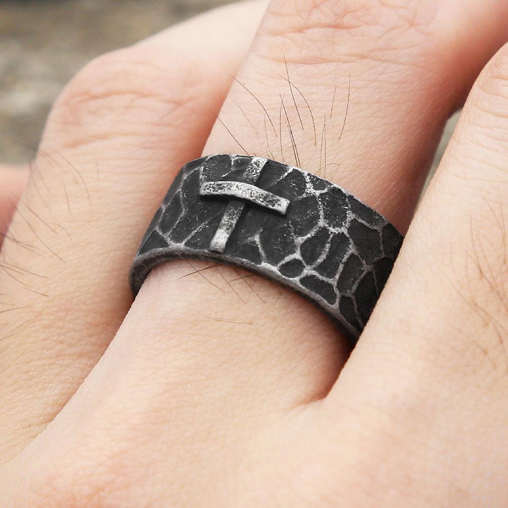 New Vintage 316L Stainless Steel Cross Ring Fashion Simple Punk Unique Rings For Men Women Hip Hop Biker Jewelry Gifts
