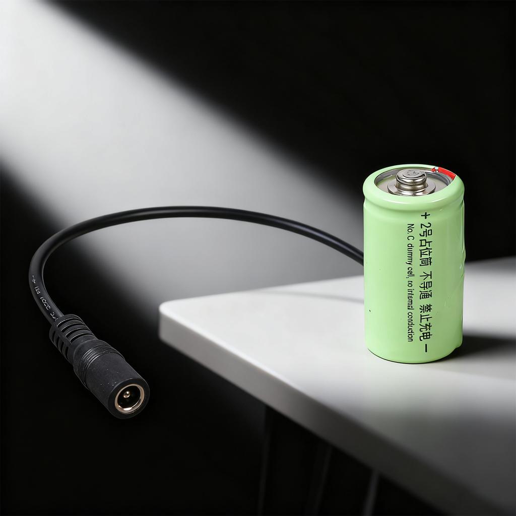 None Rechargeable LR14 C Battery Simulators With 5.5x2.1mm 5.5x2.5mm Interfaces For External Power Adapters Connection