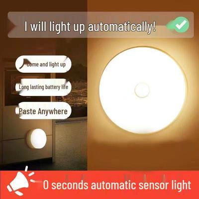Intelligentes Nachtlicht mit Bewegungssensor: Kreative Nachttischlampe für Wohnheime & Kinderzimmer