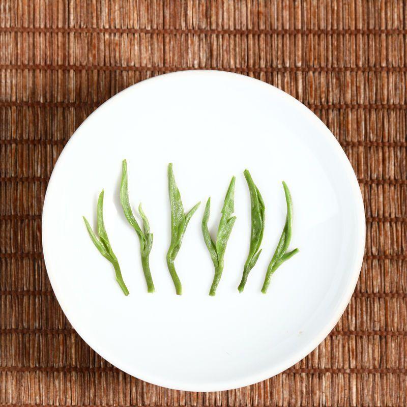 New Green Tea High Mountain Cloud Mist Green Tea Strong Aroma Spring Tea 250g