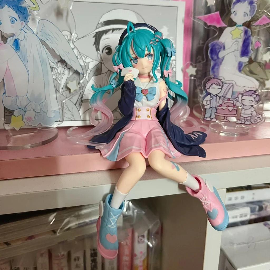 Anime Hatsune Miku Model Toys Adorable Anime MIKU Sitting Position PVC Action Figurine Kawaii Cartoon Model Doll Kid Birthday Gifts