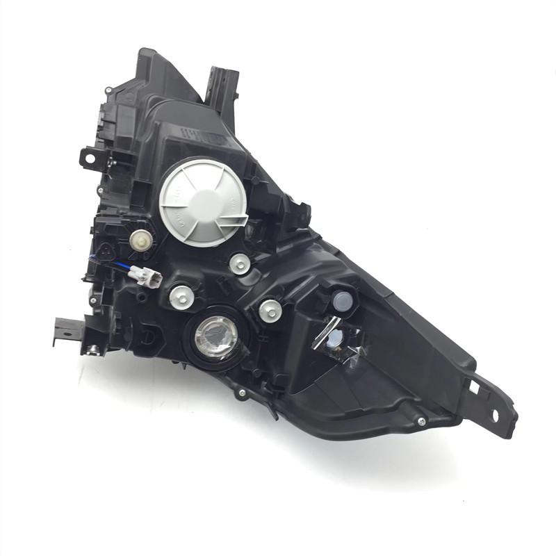 Compatible with 08-10 Teana Duke Models: New Teana Headlight Half Assembly.