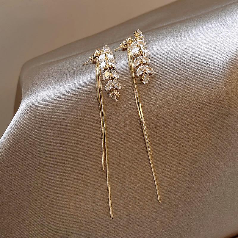 Girl’s Shining Zircon Wheat Tassel Hanging Long Gold Color Drop Earrings 2026 New Design Jewelry For Women's Trendy Accessories