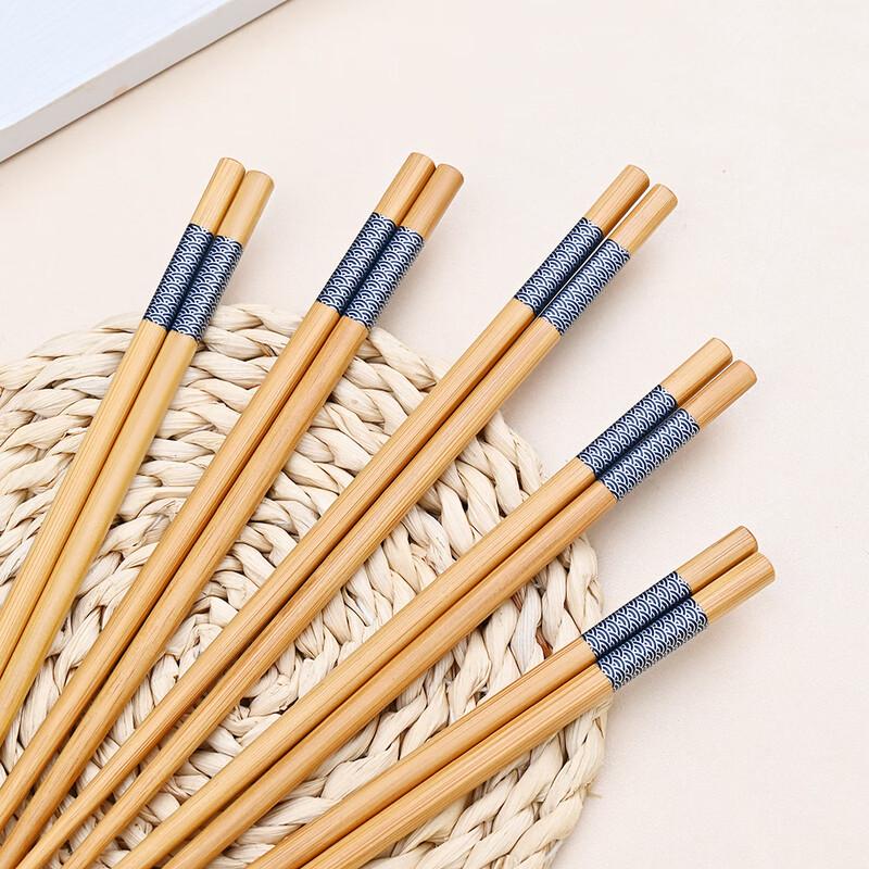 

Auspicious Cloud Bamboo Chopsticks