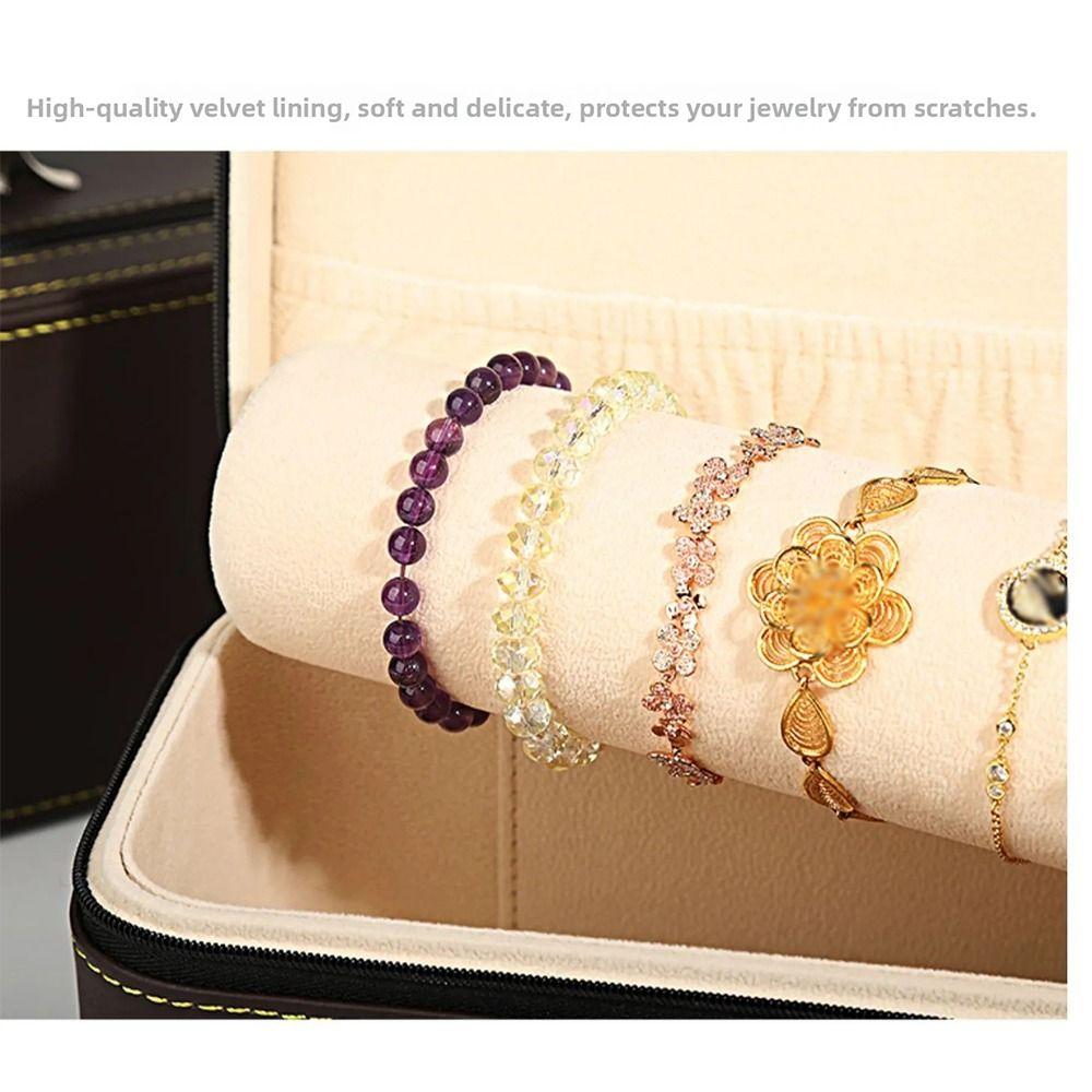 Vintage Watch Display Box Compact Bracelet Carrying Case Wristwatch Holder  Watch Protective