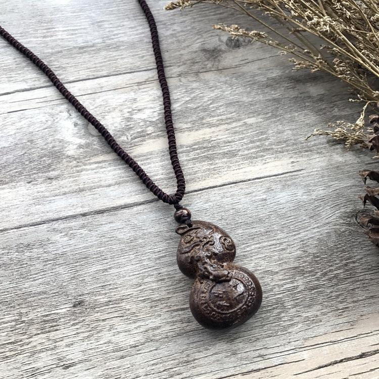 Retro Hand-carved Mahogany Long Necklace Women's Fashion Temperament Cotton and Linen Clothing Sweater Chain Accessories