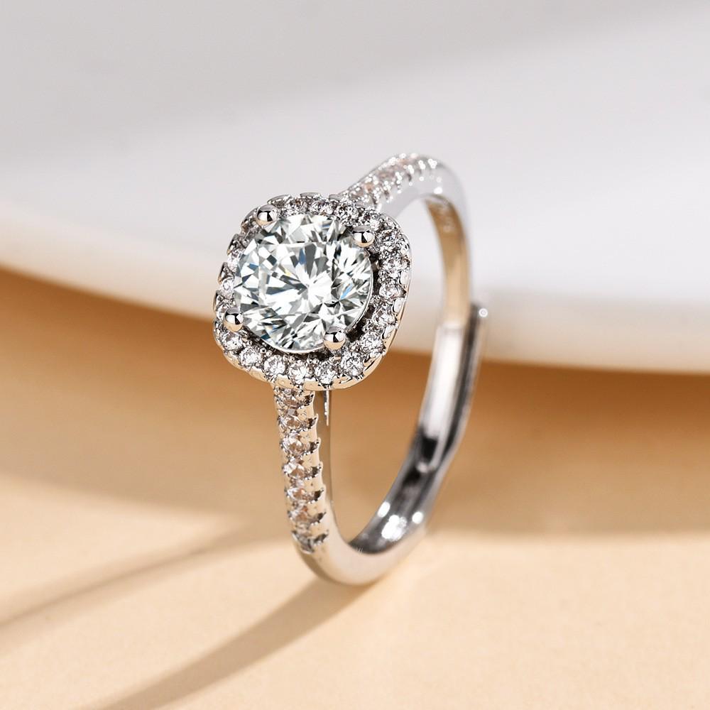 TikTok Influencer Inspired Moissanite Six-Prong Wedding Ring for Women - One Carat Jewelry