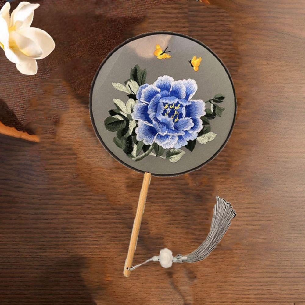 Chinese Style Embroidered Round Fan Silk Vintage Group Fan  Performance Props
