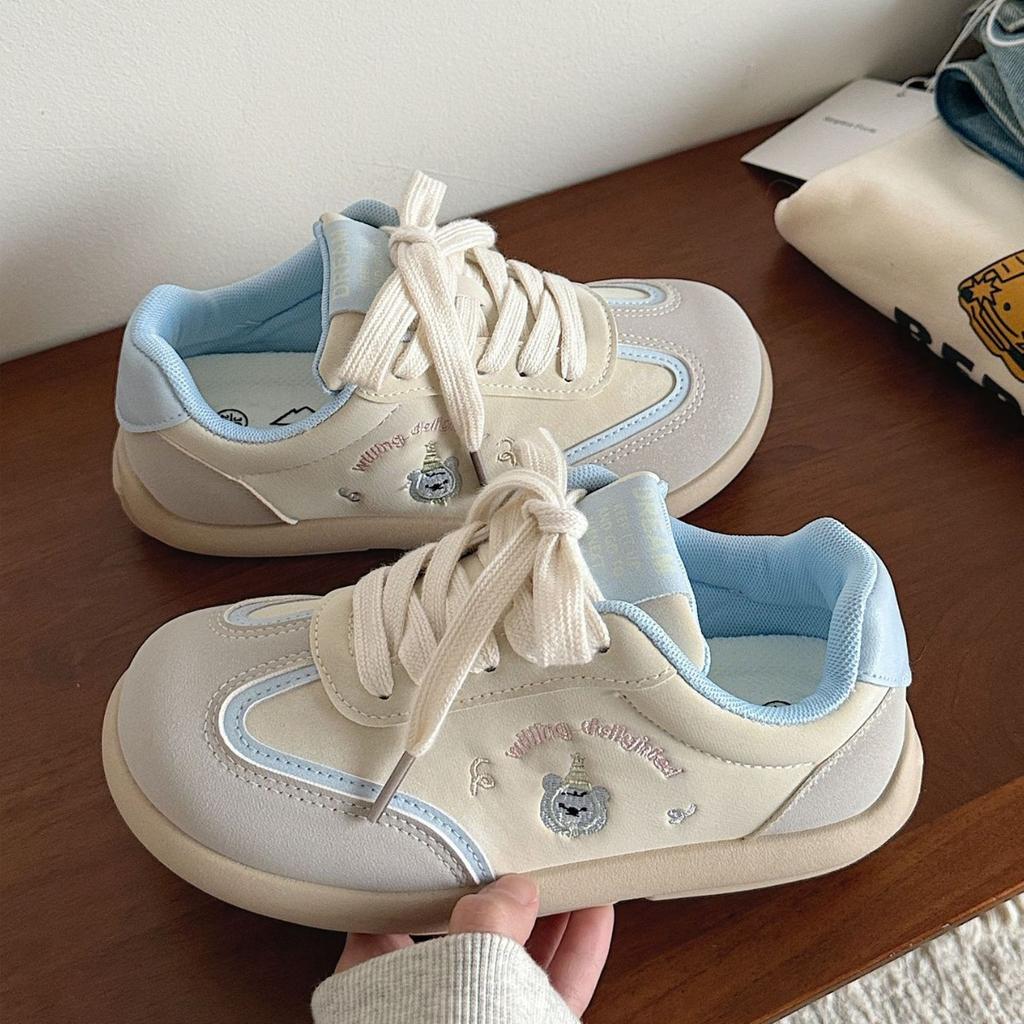 2025 spring and autumn new fashionable high-value retro versatile casual board shoes female campus student sports white shoes