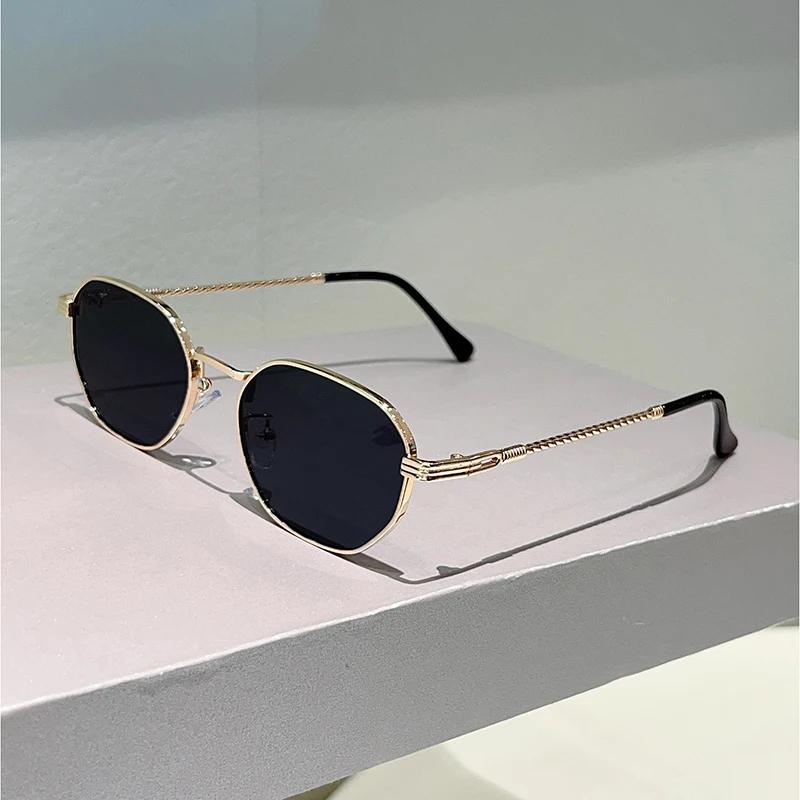 Vintage Square Sunglasses Men Fashion Simple Korean Style Casual Shades Women Stylish Ins Trendy Brand Design Sun Glasses