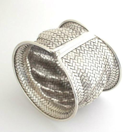 Carmelo World Accessories Karen Silver Wide Bangle Bangle, Women's