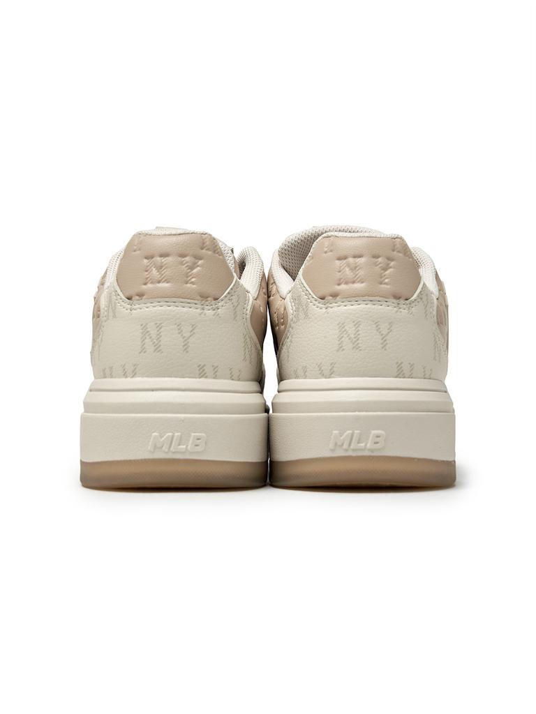 Mlb Chunky Liner Embossed Monogram Ny (Beige)