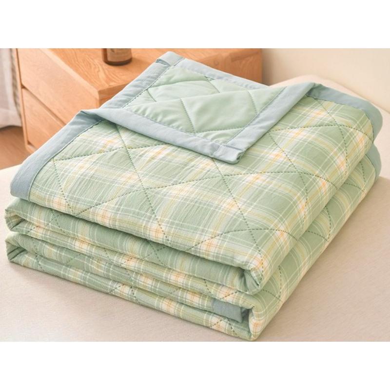 Summer Thin Comforter Soft Air-Conditioned Four Season Comforter Machine Washable Single Double Blanket Ultrasonic Quilted Quilt