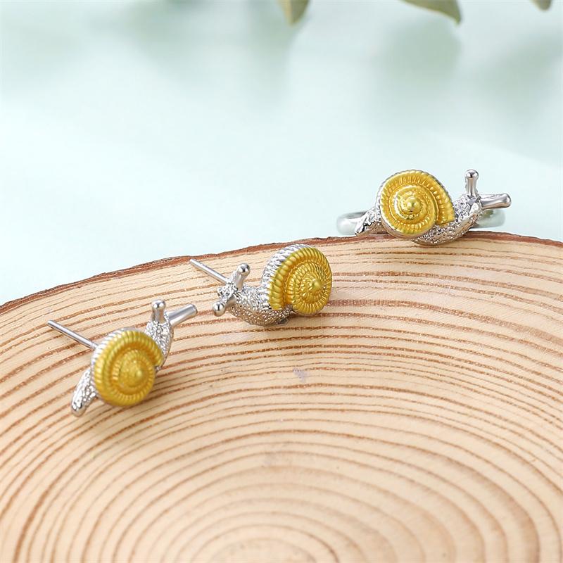 Snail Ear Studs Jewelry Eye catching Snail Ear Adornments Dainty Snail Earrings Adornment for Man and Women