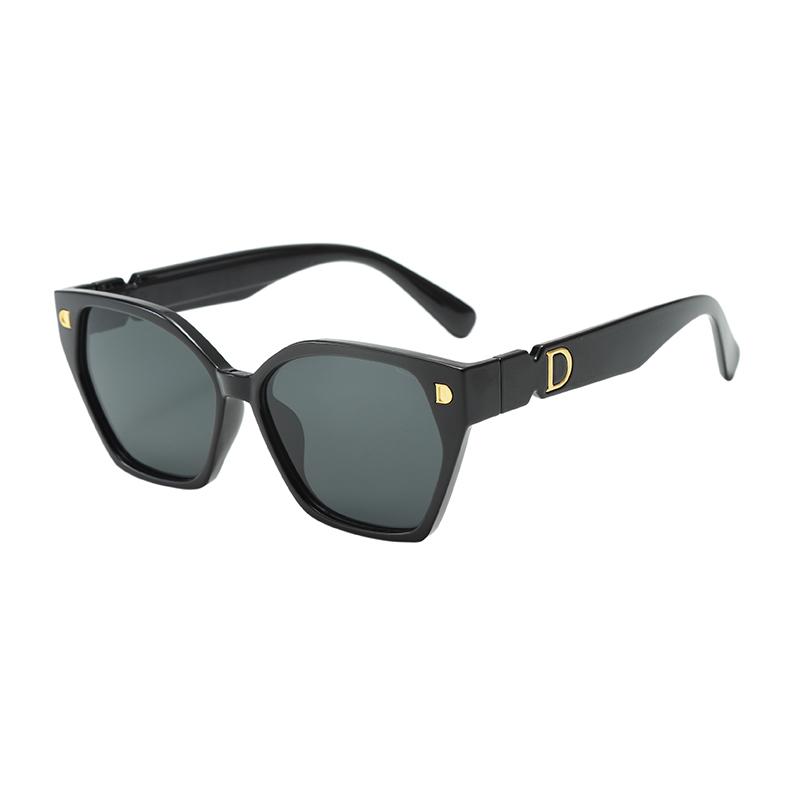 Letter D Square Sunglasses Concave Frame High End Driving Street Fashion for Men Women 77116
