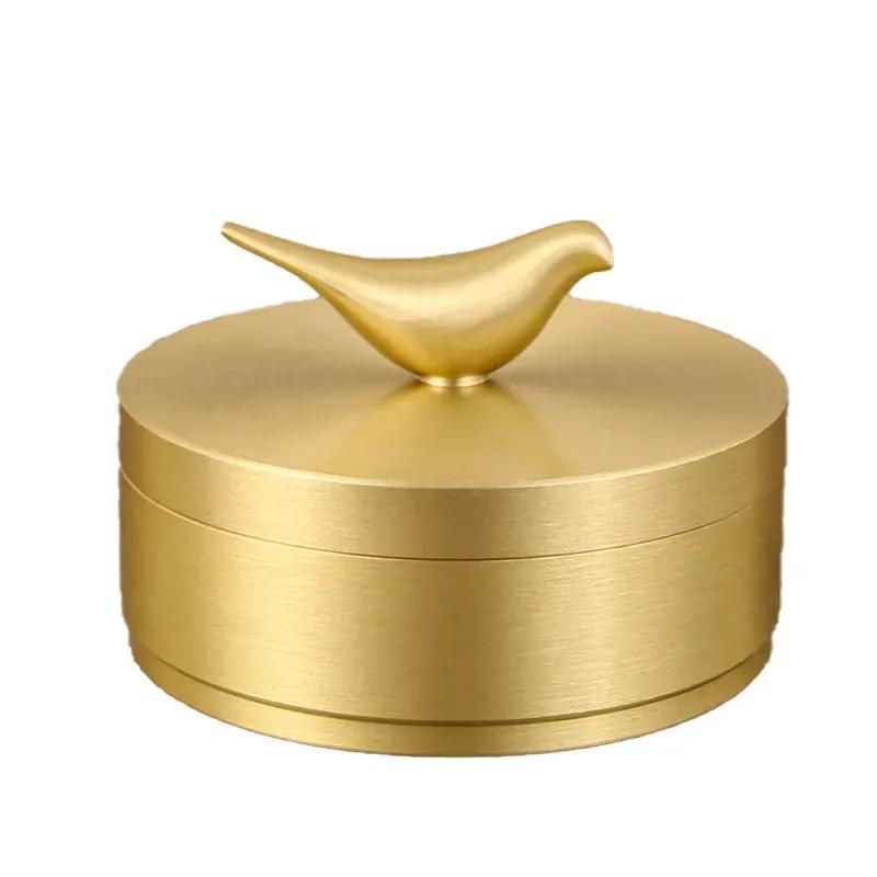 Bird brass covered ashtray,retro metal windproof ashtray,ashtray storage container suitable for office tea tables,car ashtrays