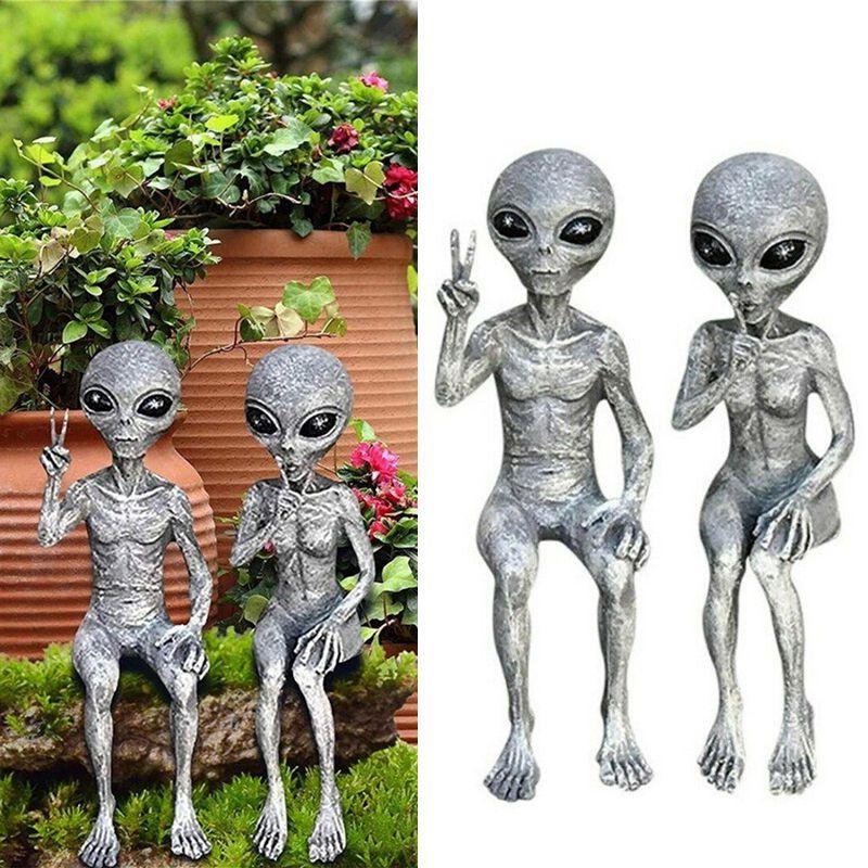 Outer Alien Space Garden Statue Figurine Ornaments Home Yard Sculpture Decor