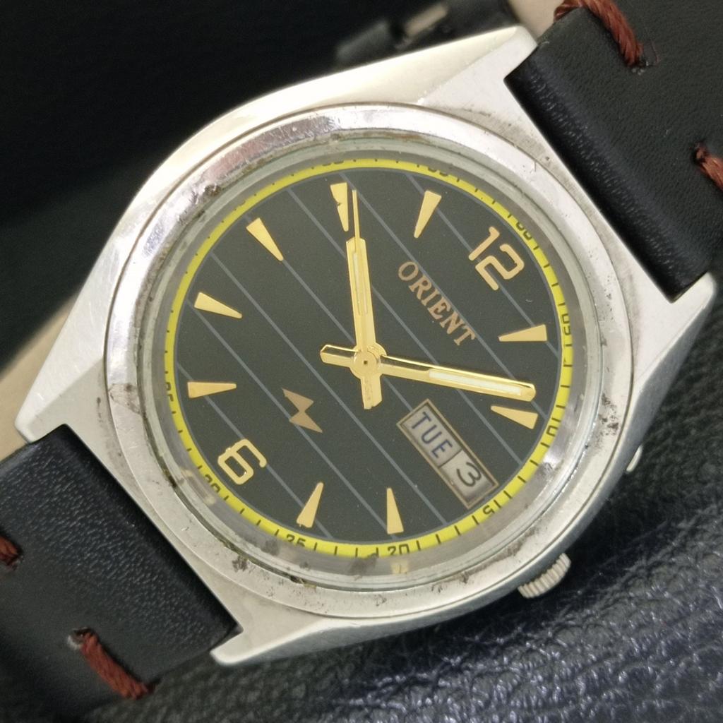 VINTAGE ORIENT AUTOMATIC 46943 JAPAN MENS BLACK COLOR DIAL WATCH A700158-5 R201-a700158