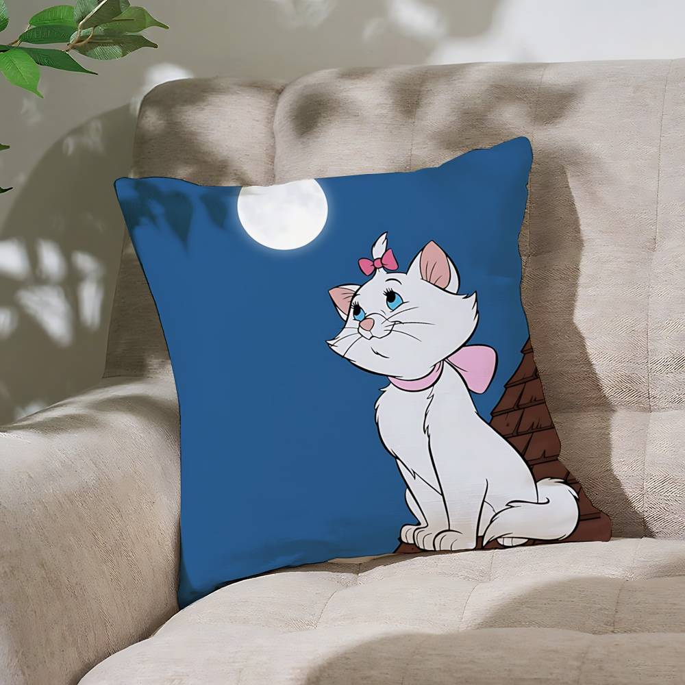 Cute TThe AAristoCatseS Throw Pillow Covers Pattern Cushion Cover Suitable For Sofa Bedroom Car Pillow Cover