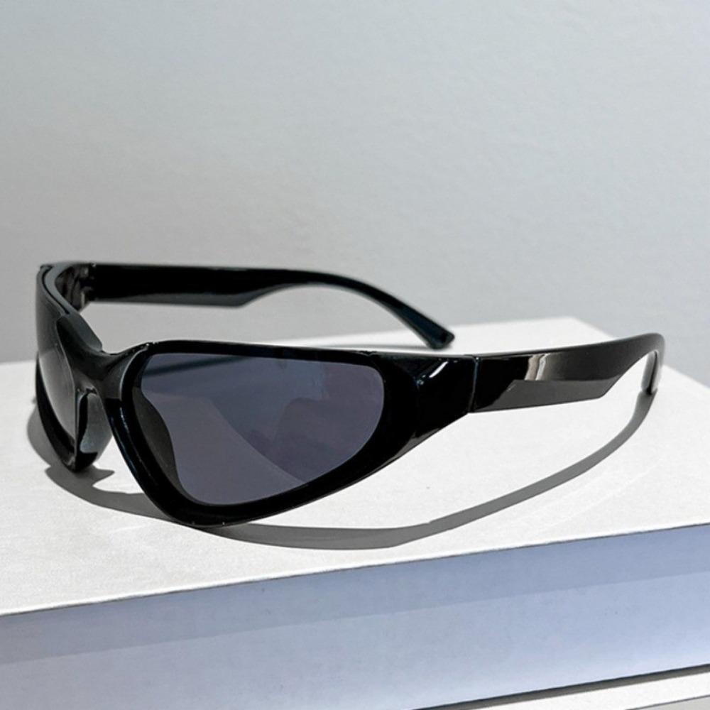 Fashion New Style Oval Unique Y2K Small Frame Sunglasses Retro Men Black Gray Trendy Driving Anti-Ultraviolet Cool Sunglasses