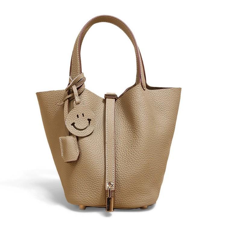 Vegetable Basket Bag, First Layer Cowhide Tote Bag, Commuter Bucket Bag, Women's Genuine Leather Bag, European and American Retro.